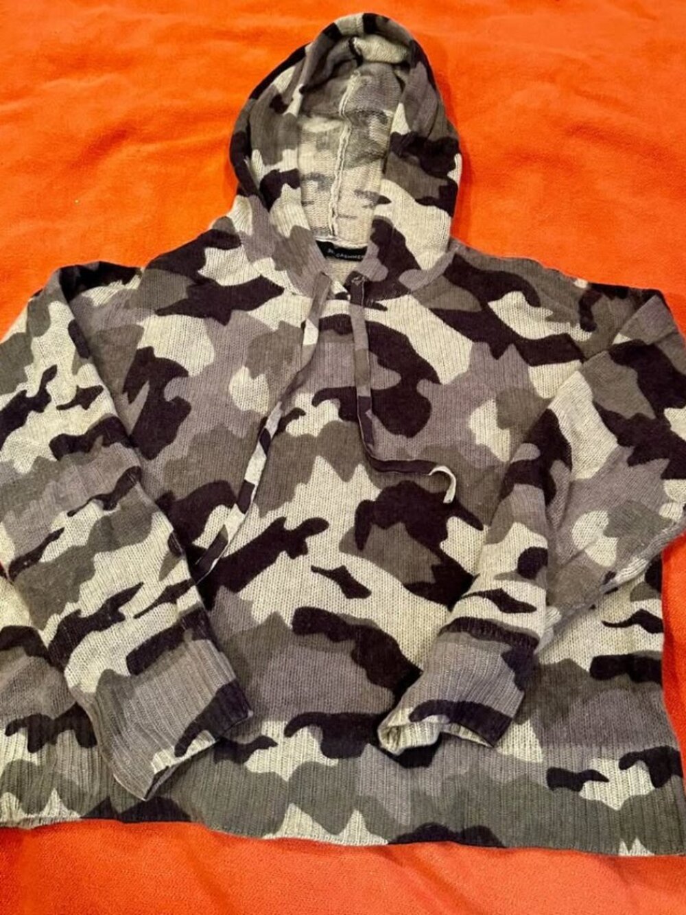 360 Cashmere Etta Sweater, Sesame, Excellent Condition